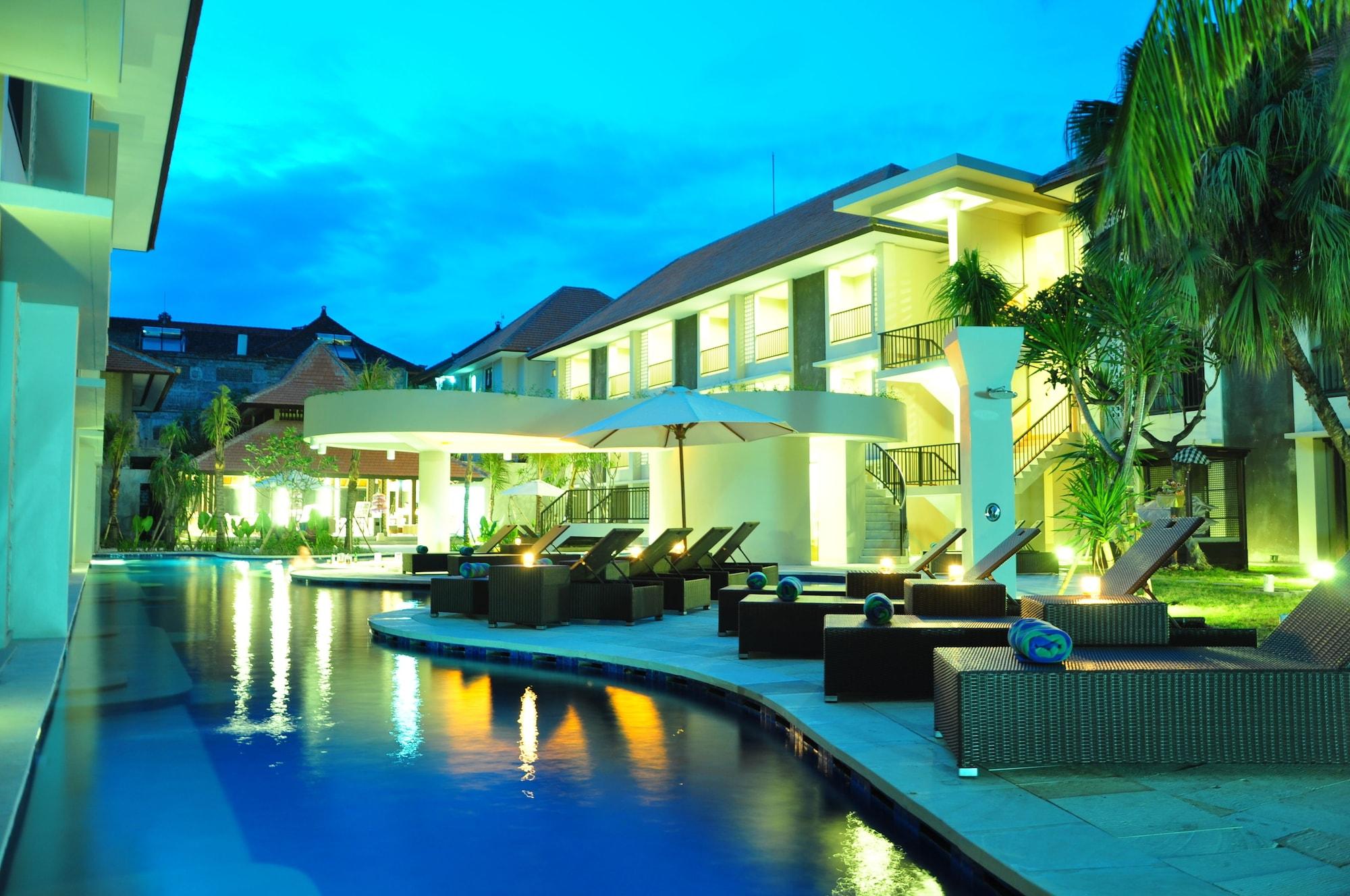 Grand Barong Resort Kuta  Exterior photo